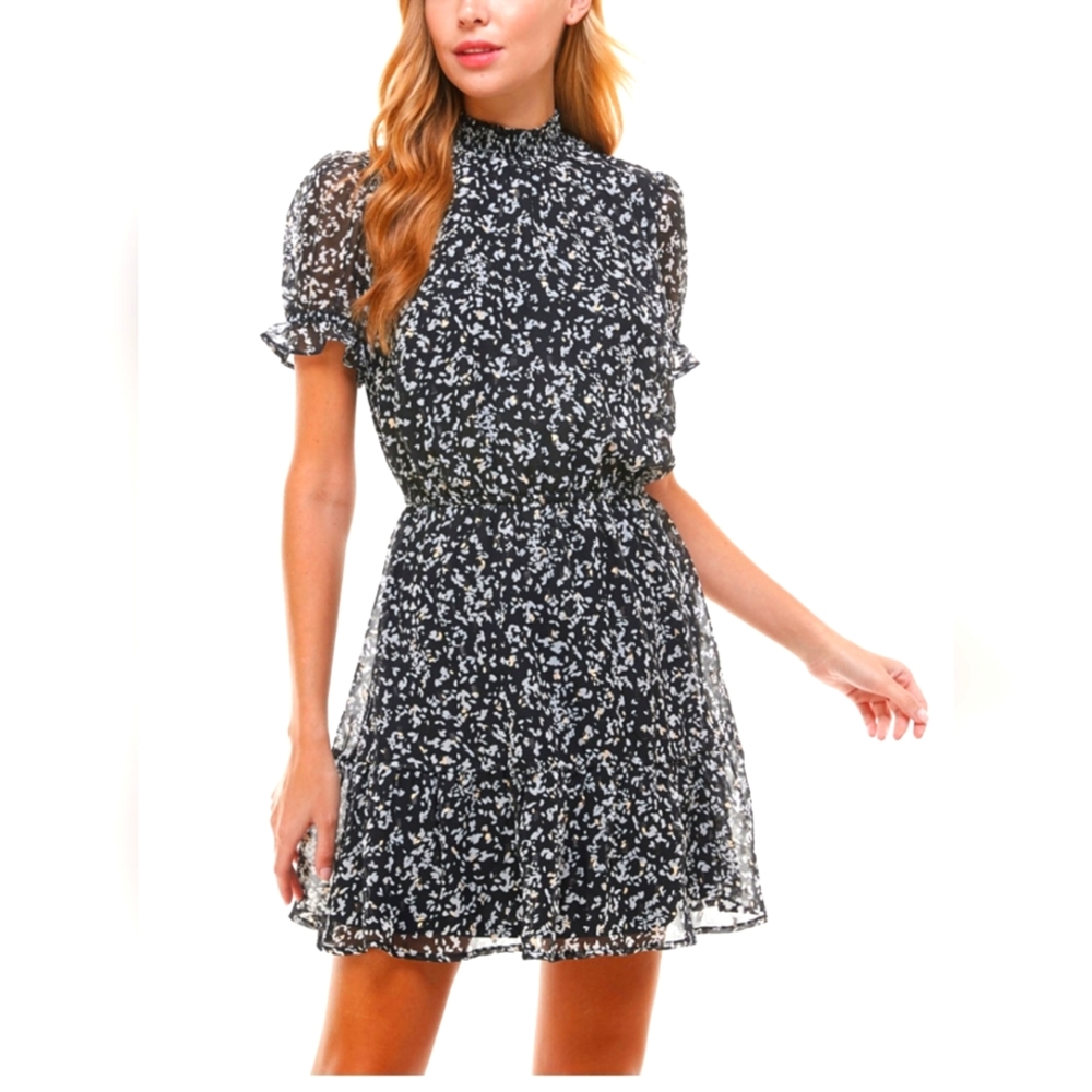 Floral green short sleeved dress